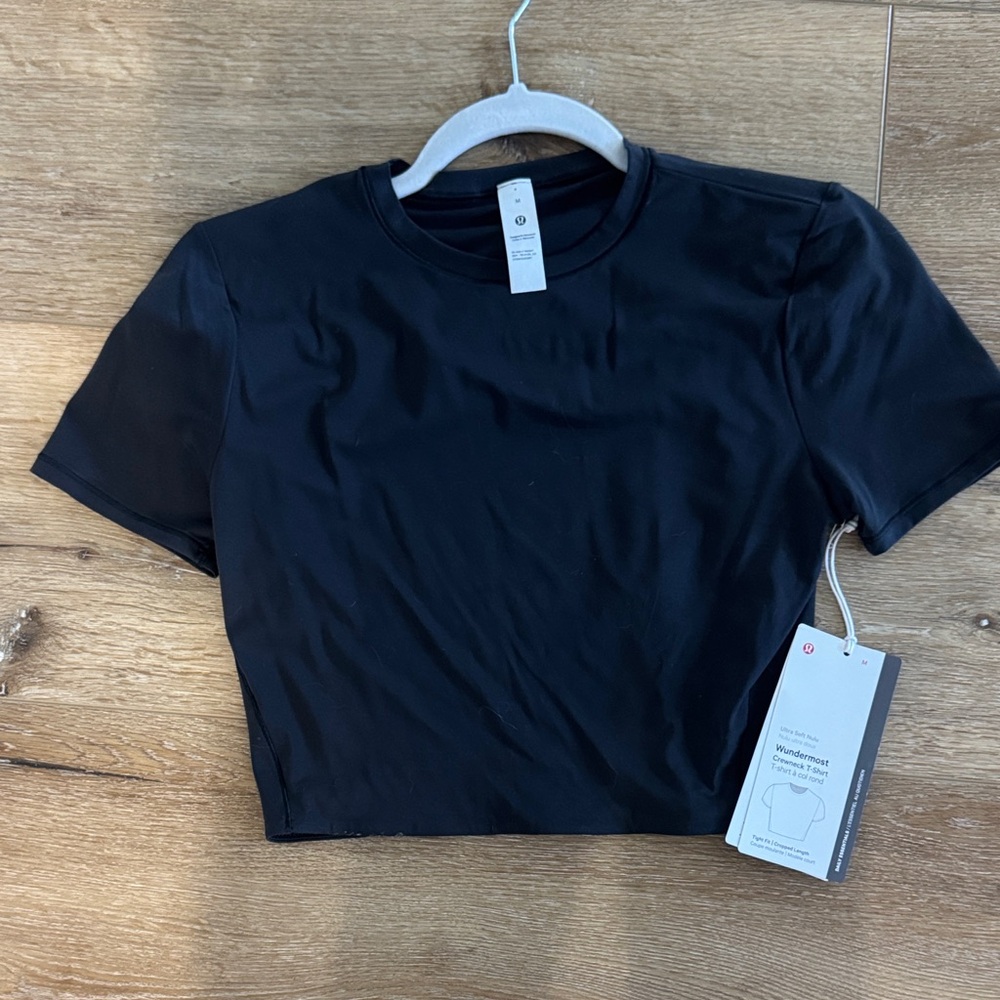 lululemon athletica nulu crewneck cropped t shirt